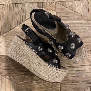 Marc Fisher Wedges